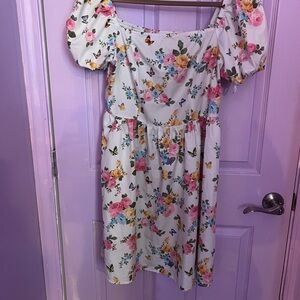 Floral Off-Shoulder Midi Dress in White with Puff Sleeves Ky Derby